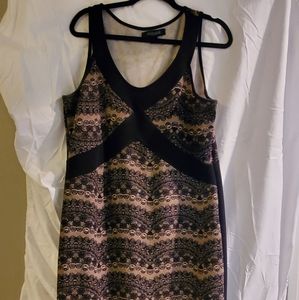 Ladies lace-like, stretchy dress